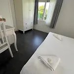 Ruime Midden In De In 아파트 *