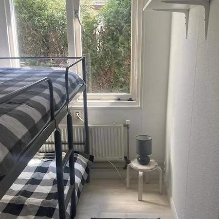 Apartamento Ruime Midden In De In *