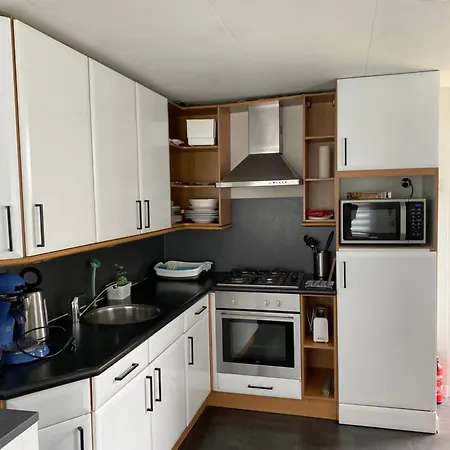 Ruime Midden In De In Lith