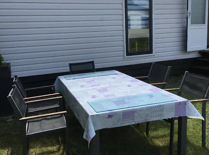 Ruime Midden In De In Lägenhet Lith